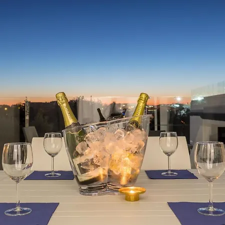 Correeira Luxury Residence T2 A - Albufeira, Pools, Wifi, Bbq, Beach 公寓 *