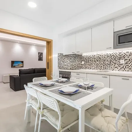 Appartement Correeira Luxury Residence T2 A - Albufeira, Pools, Wifi, Bbq, Beach *