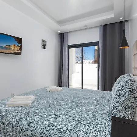 Correeira Luxury Residence T2 A - Albufeira, Pools, Wifi, Bbq, Beach Appartement *