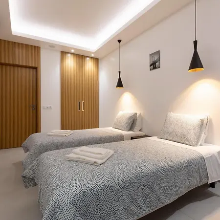 公寓 Correeira Luxury Residence T2 A - Albufeira, Pools, Wifi, Bbq, Beach 阿尔布费拉